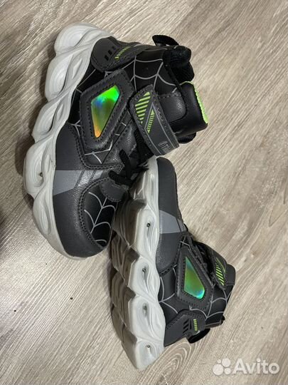 Ботинки демисезонные для мальчика 29