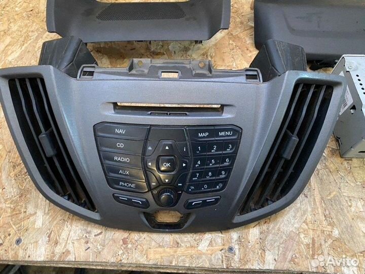 Магнитола Ford Transit 14-23 2.2 2018