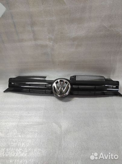Решётка радиатора Wolkswagen Golf 6, 2009-2012