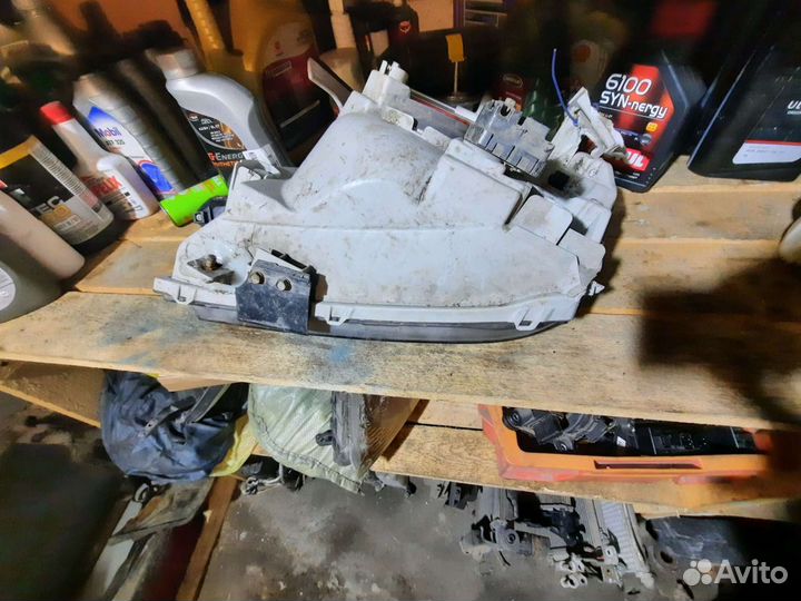 Фара правая сузуки гранд витара 3дв