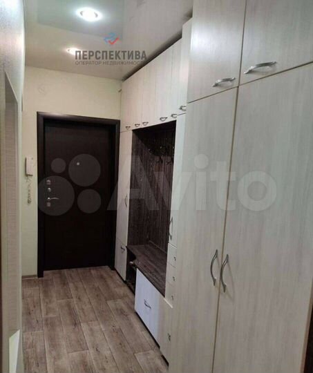 3-к. квартира, 82,3 м², 2/5 эт.