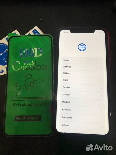 Экран на iPhone XR (
