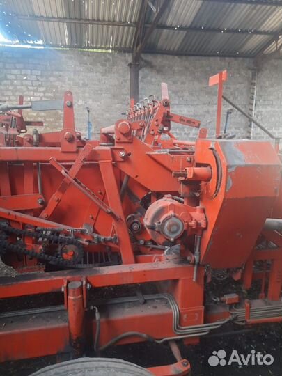 Картофельный комбайн amak