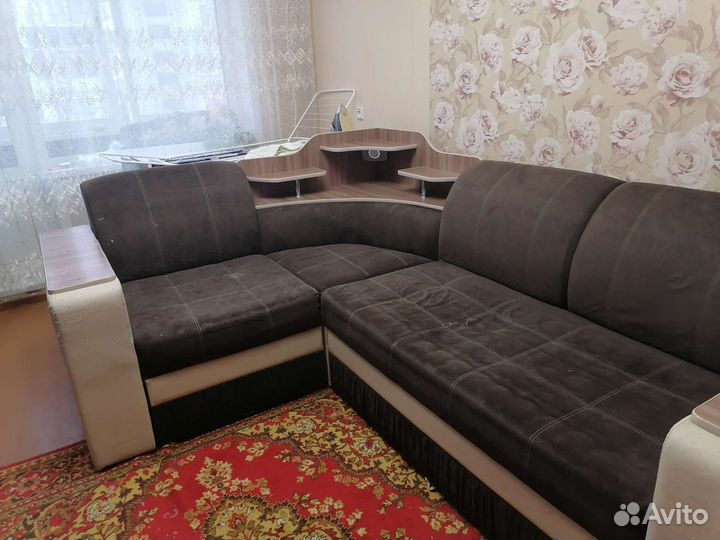 Угловой диван