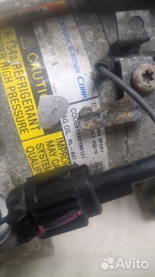 Компрессор кондиционера Nissan Primera P12