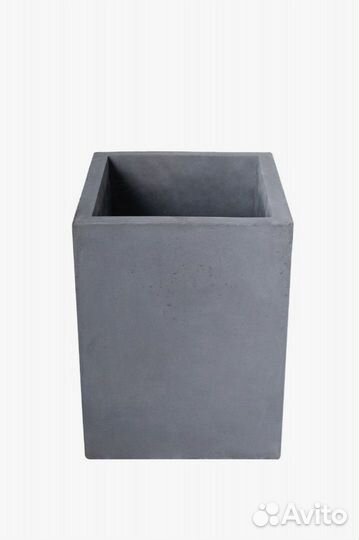 Вазон из бетона в наличии и под заказ