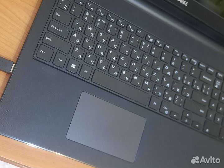 Свежий игровой ноутбук Dell на SSD Nvidia 2 gb