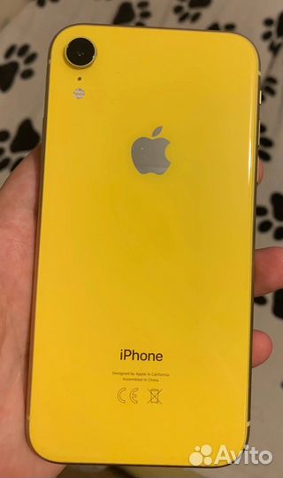 Телефон iPhone XR
