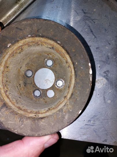 Шкив гура volkswagen passat B3