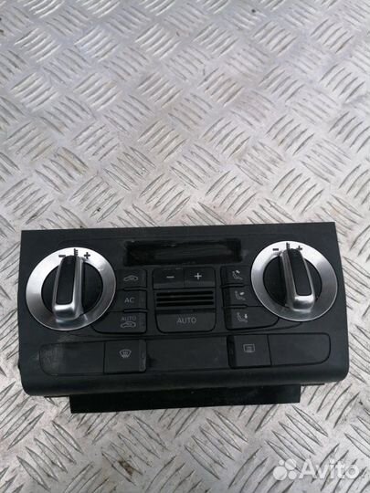 Блок управления климат-контролем Audi A3 8PA 1.4