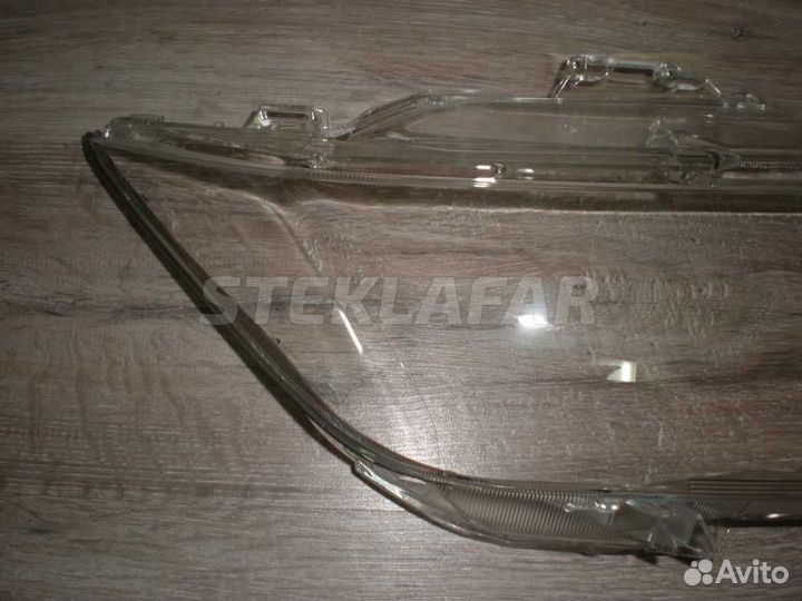 Стекло фары Toyota Camry 50 (2014-2018) рестайлин