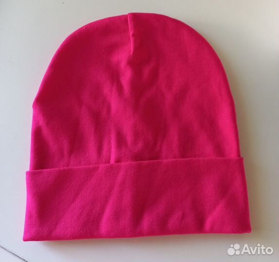 Шапки женские новые
