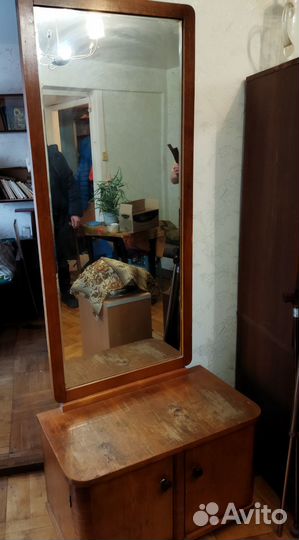 Старинная антикварная мебель зеркало