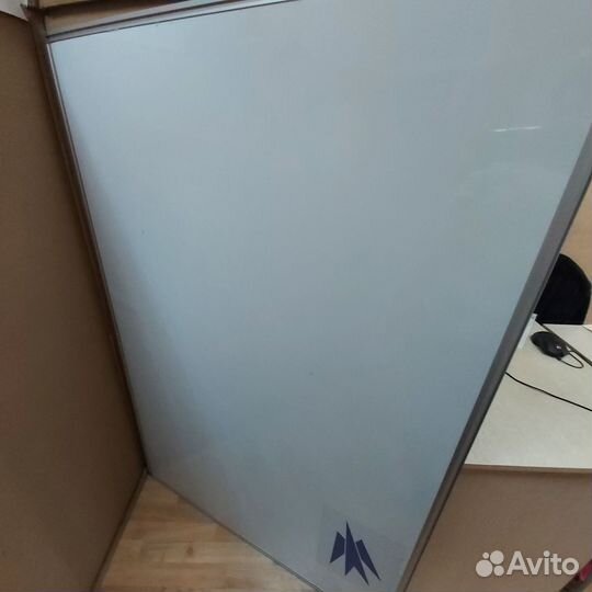 Магнитно маркерная доска