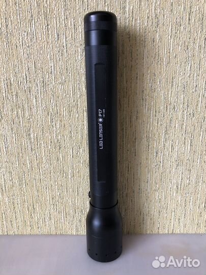 Фонарь LED lenser P17