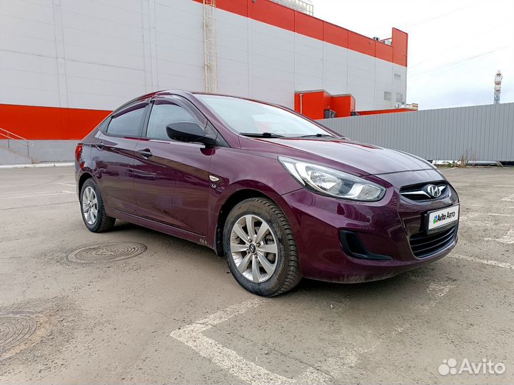 Hyundai Solaris 1.6 AT, 2013, 130 000 км