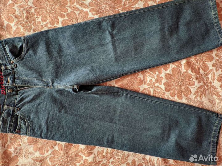 Джинсы
