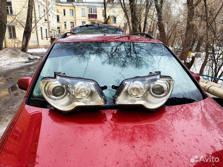 Фары ксеноновые Volkswagen Touran рестайлинг