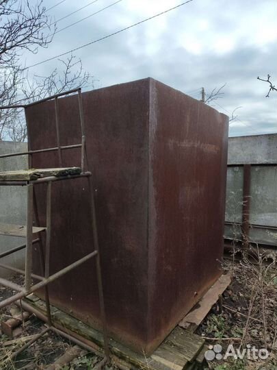 Бак для воды металлический 5 кубов металл 2 тонны