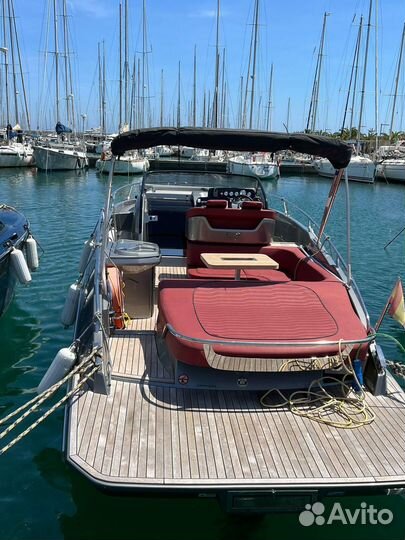 Моторная яхта Е30 Местонахождение Порт Колом