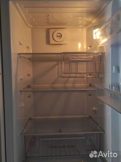 Встраиваемый холодильник бу