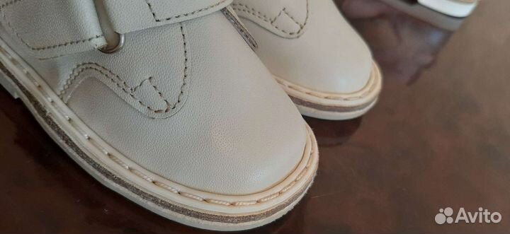 Ботинки на девочку