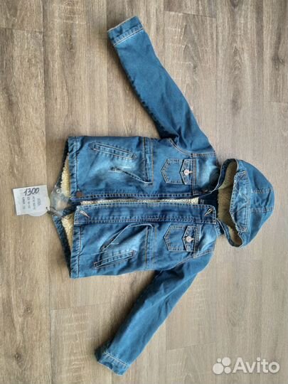 Джинсовая куртка детская с мехом новая