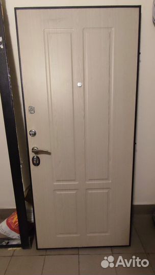Дверь входная железная бу