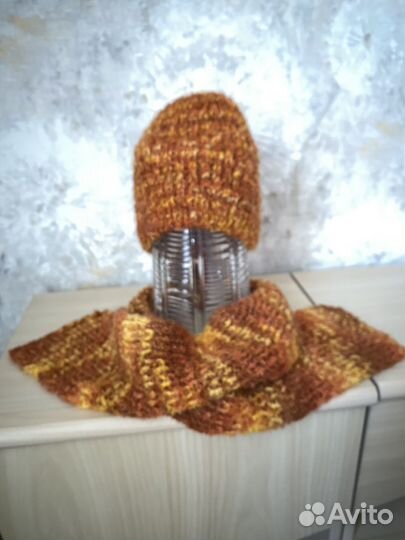 Шапки и шарфы женские