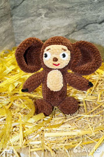 Чебурашка вязанный