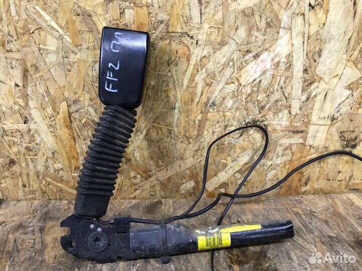 Замок ремня безопасности передний левый Ford Focus