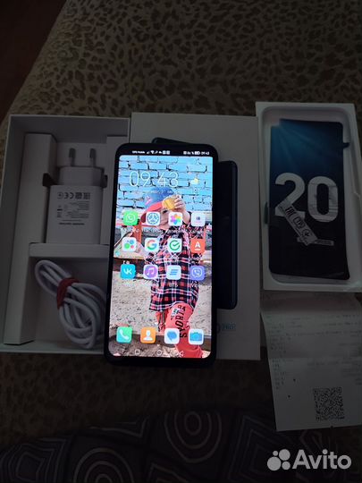 Смартфон honor 20 PRO 8-256гб