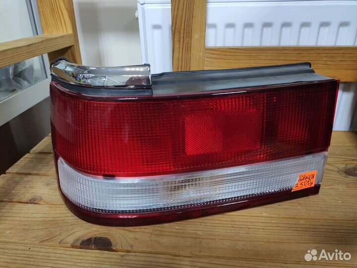 Фонарь задний левый Mazda 626 1989