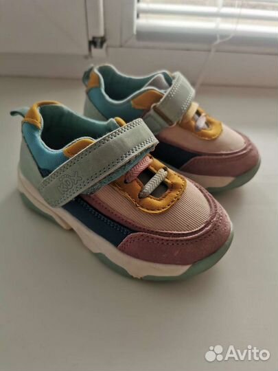Кроссовки детские для девочек