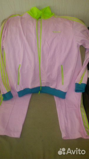 Спортивный костюм