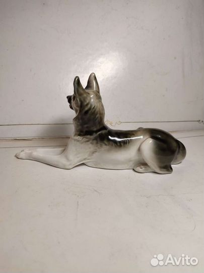 Статуэтка собаки.Овчарка Лфз