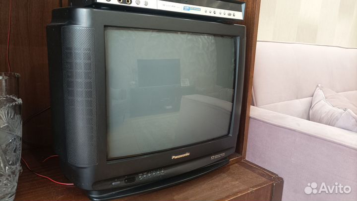 Телевизор panasonic
