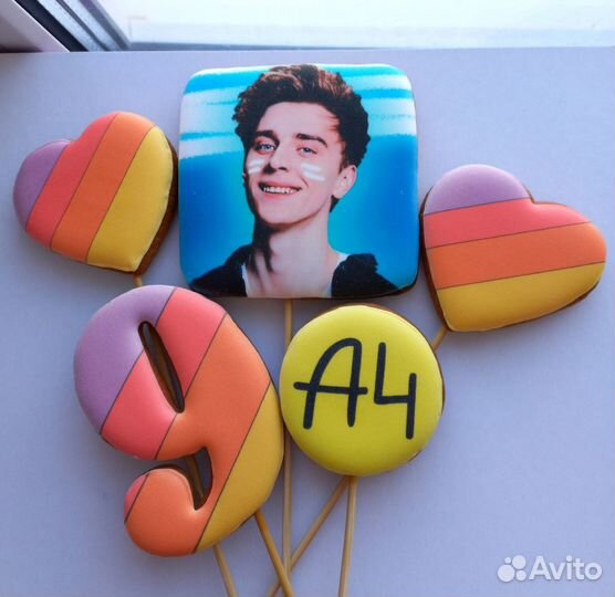 Топперы для торта, пряники, капкейки