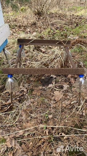 Подставки под ульи металлические