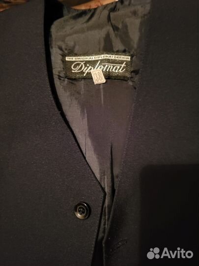 Школьный костюм для мальчика 140 новый