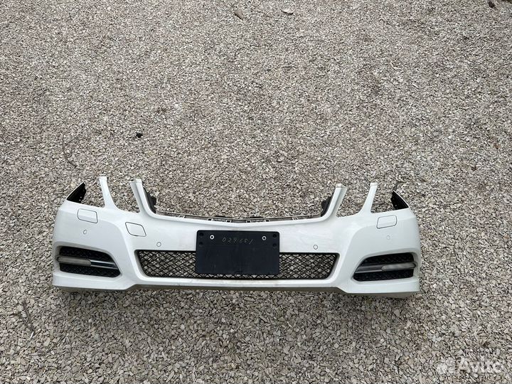 Бампер передний Mercedes W212