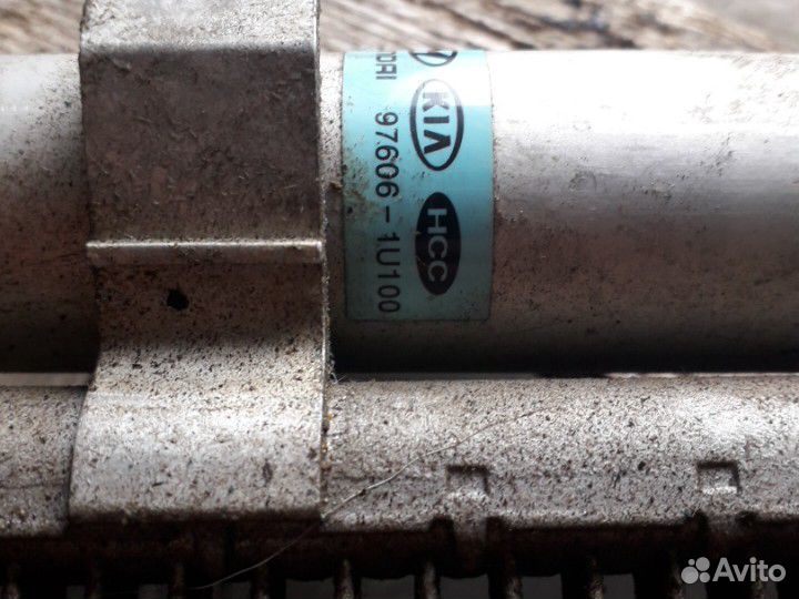 Радиатор кондиционера KIA Sorento 2