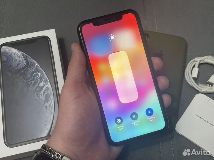 iPhone Xr, 128 ГБ