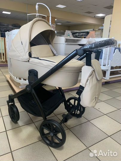 Коляска 2 в 1 Tutis Mio Eco-Leather