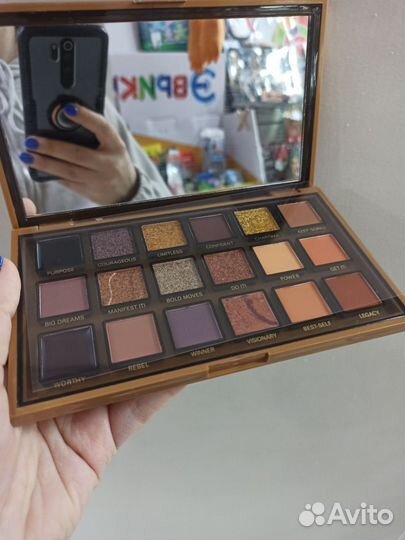 Палетка теней 18цветов