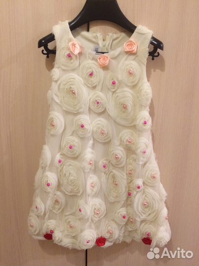 Нарядное платье