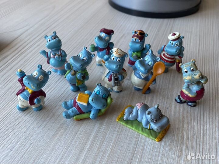 Kinder Surprise игрушки