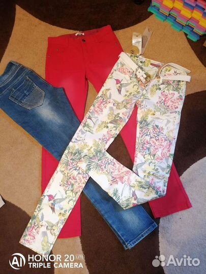 Джинсы женские