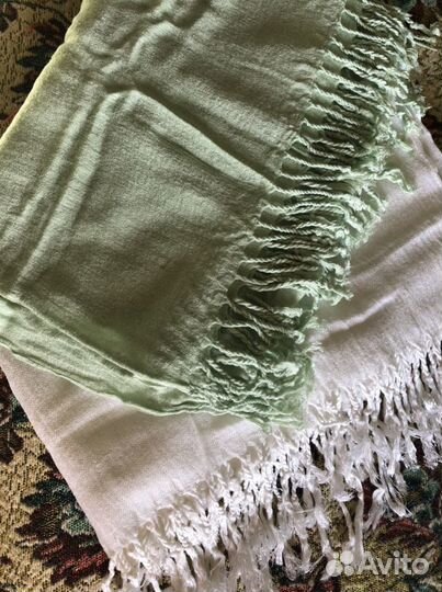 Шарф-палантин новый