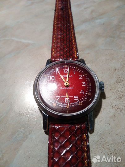Наручные часы Победа механические Россия